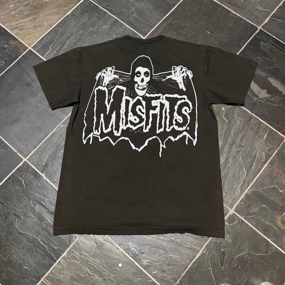 VINTAGE 1995 Misfits FADED black Graphic Tee GIANT TAG - Large - Picture 3 of 8